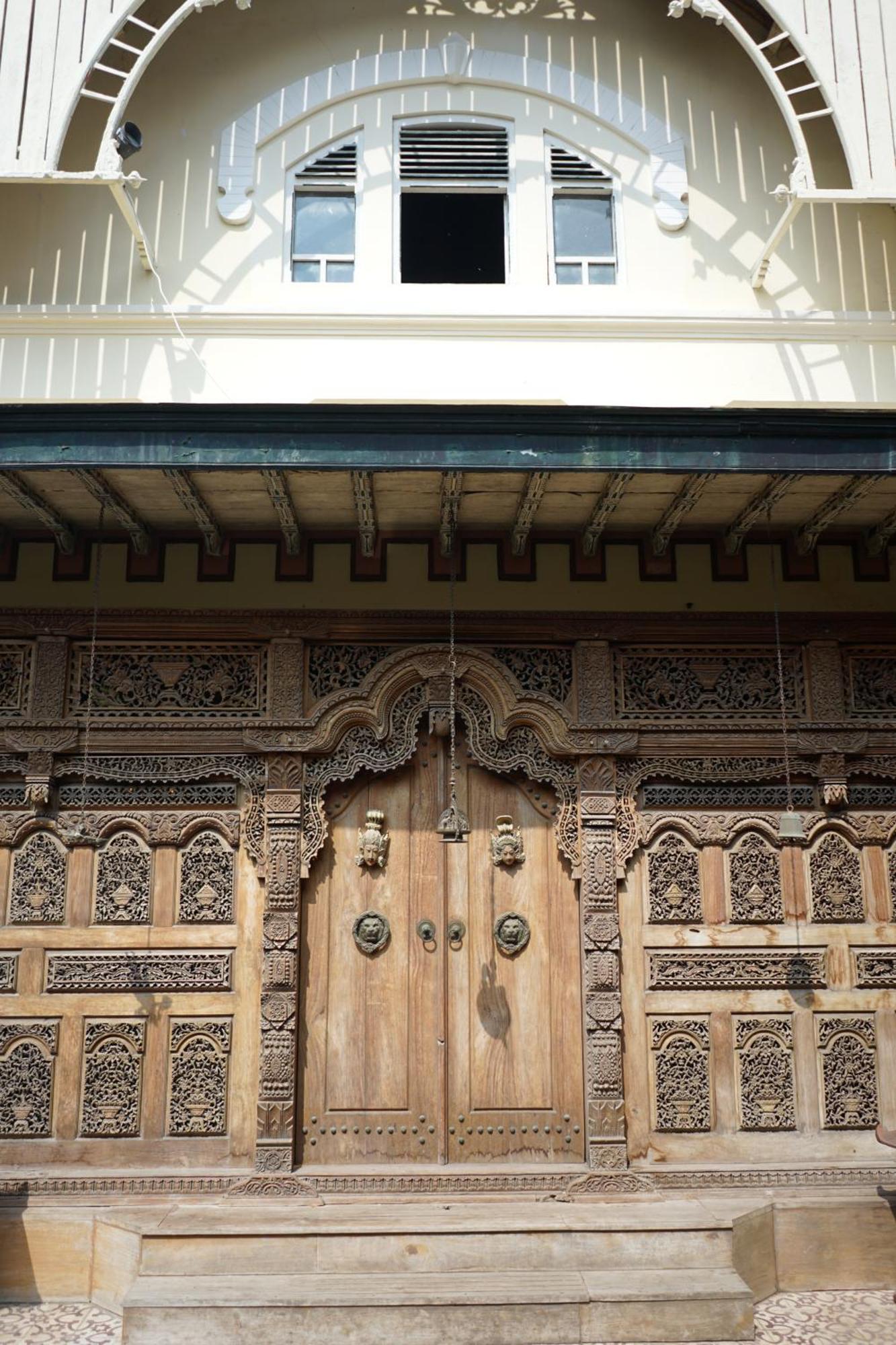 Rumah Pesik Art & Heritage Hotel Gondowulung 外观 照片