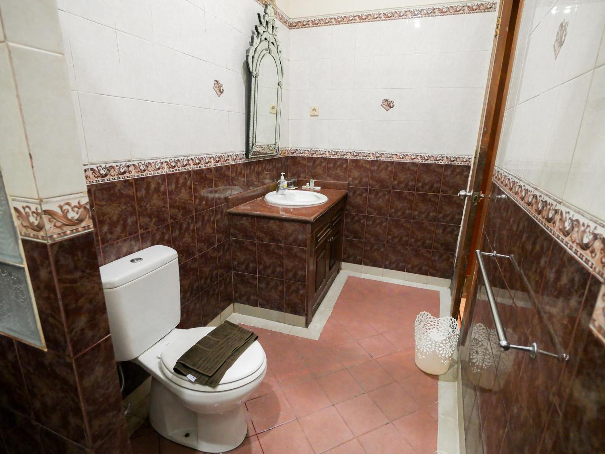 Rumah Pesik Art & Heritage Hotel Gondowulung 外观 照片